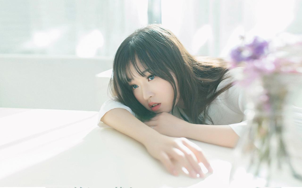 王毅会见上海合作组织秘书长叶尔梅克巴耶夫